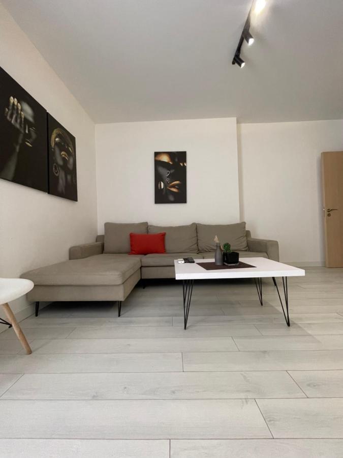 Your Apartment Tirana City Centre Экстерьер фото