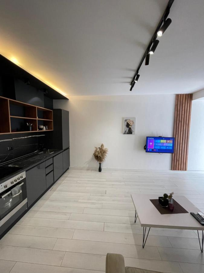 Your Apartment Tirana City Centre Экстерьер фото